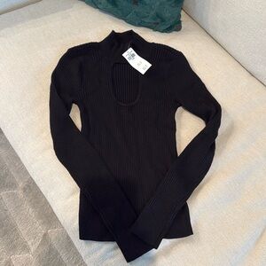 Abercrombie & Fitch Keyhole Long Sleeve Turtleneck